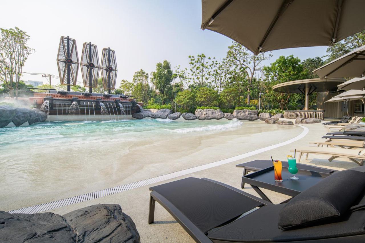 Grande Centre Point Space Pattaya Eksteriør bilde The beach at the resort